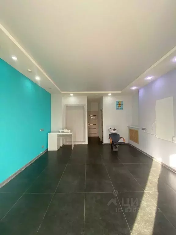 Помещение свободного назначения в Краснодарский край, Новороссийск ул. ... - Фото 2