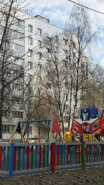 Продается 3-комнатная квартира - Фото 1