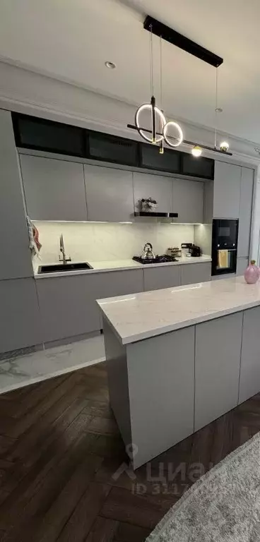 2-к кв. Татарстан, Казань ул. Братьев Касимовых, 35 (53.0 м) - Фото 0