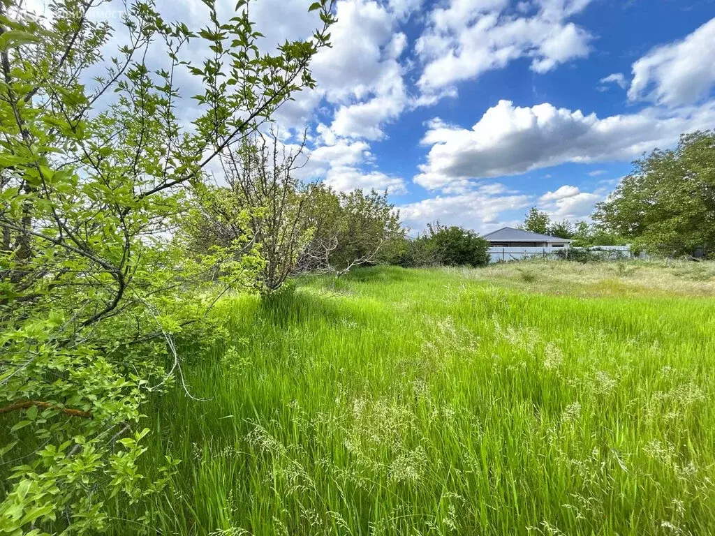 Участок в Симферопольский район, Мирновское сельское поселение, ... - Фото 0