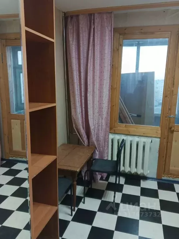 Комната Ханты-Мансийский АО, Когалым ул. Дружбы Народов, 18 (14.0 м) - Фото 0