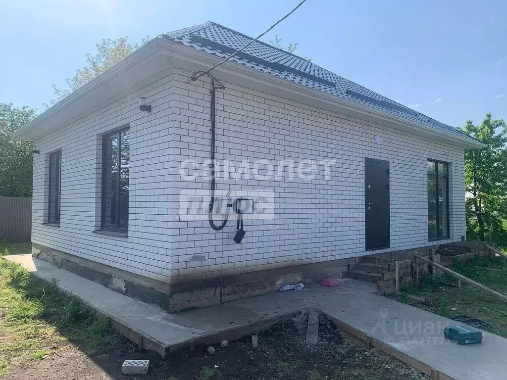 Дом в Краснодарский край, Динской район, Старомышастовская ст-ца ул. ... - Фото 0