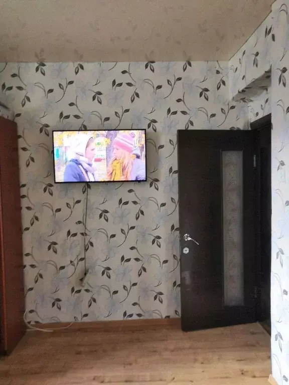 3-к кв. Ярославская область, Рыбинск ул. Димитрова, 3 (72.0 м) - Фото 0