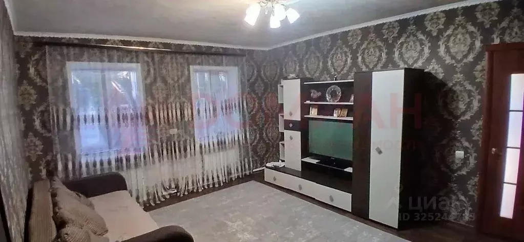 Дом в Ростовская область, Новошахтинск ул. 1-я Пятилетка, 24 (65 м) - Фото 1