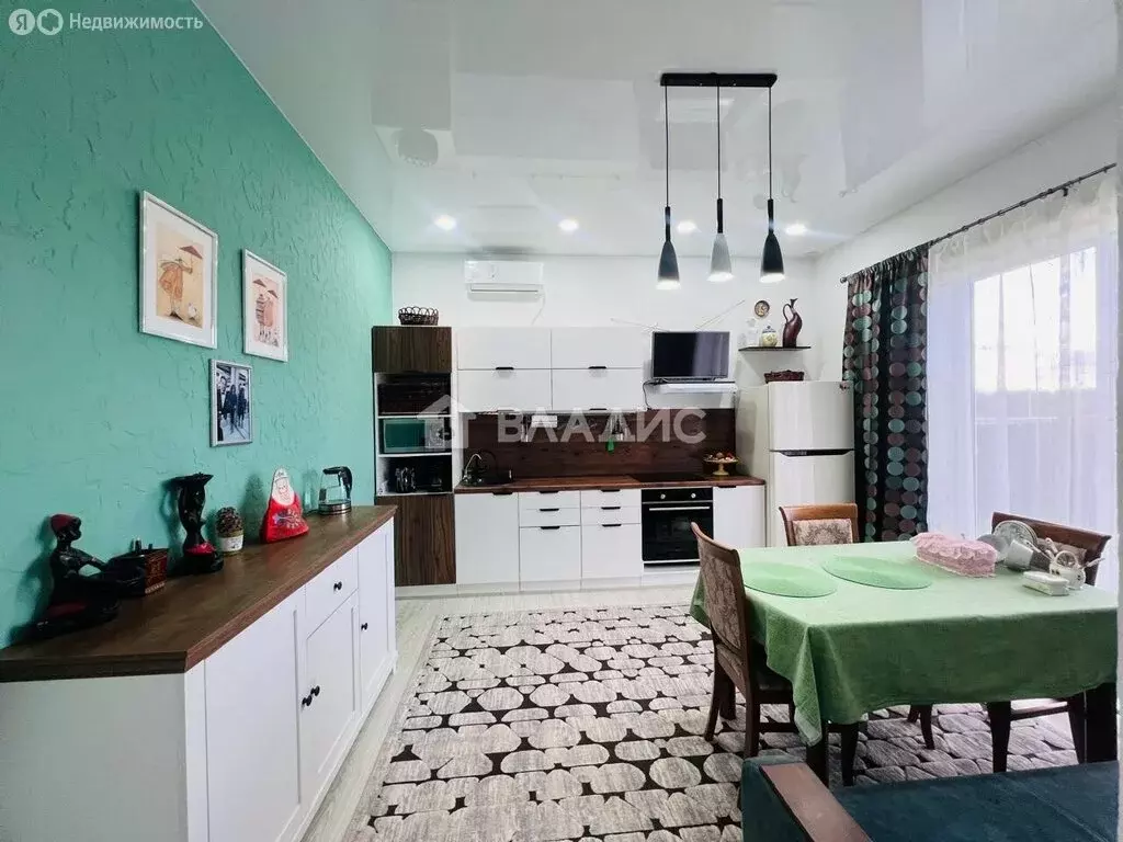 Дом в Калининградская область, Гурьевский муниципальный округ, посёлок ... - Фото 1