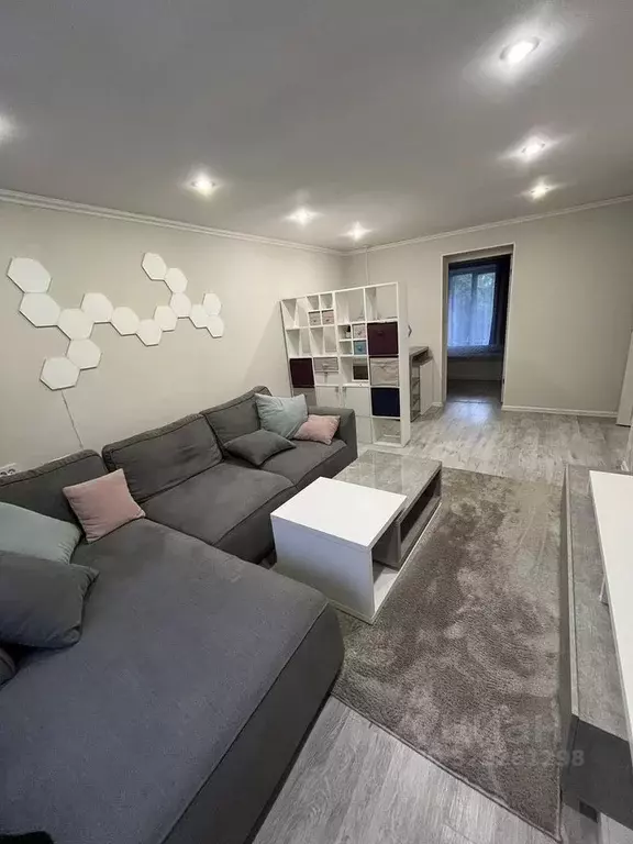 3-к кв. Калининградская область, Калининград Московский просп., 106 ... - Фото 1