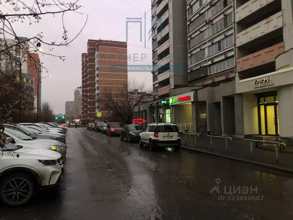 Торговая площадь в Свердловская область, Екатеринбург ул. Викулова, ... - Фото 1