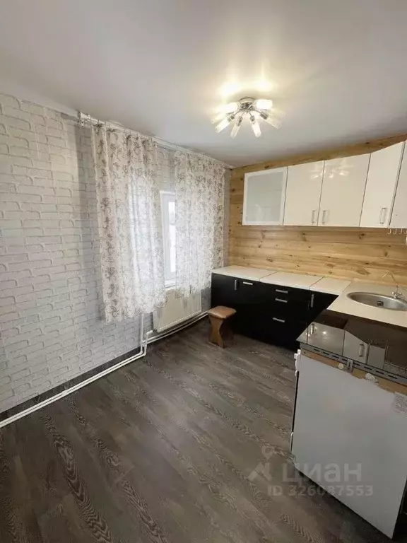 Дом в Башкортостан, Уфимский район, Русско-Юрмашский сельсовет, д. ... - Фото 2