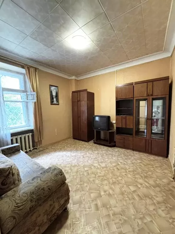 3-к кв. Нижегородская область, Нижний Новгород Силикатная ул., 9 (53.0 ... - Фото 1