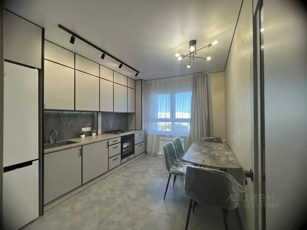 1-к кв. Севастополь ул. Колобова, 44к2 (37.0 м) - Фото 0