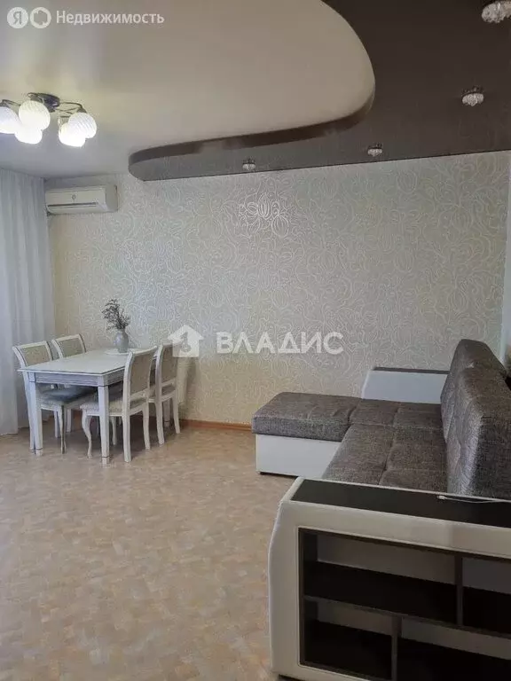 3-комнатная квартира: Благовещенск, Тополиная улица, 51/1 (72.8 м) - Фото 1
