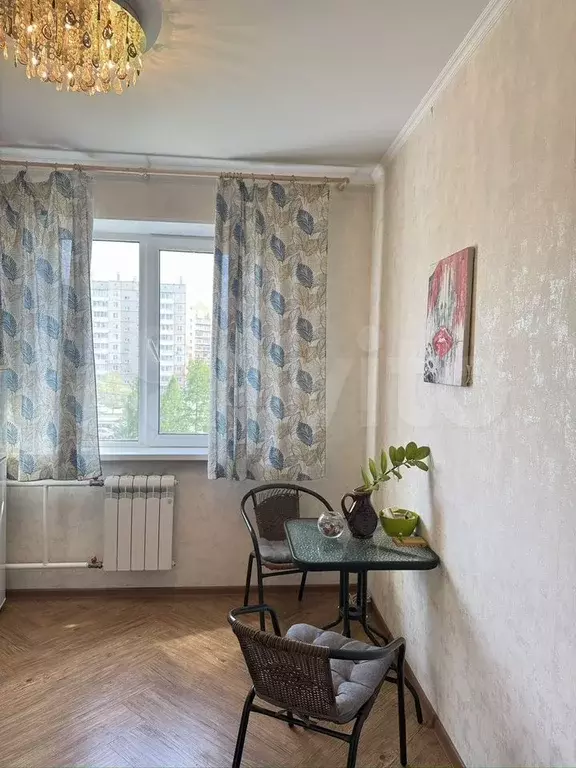 1-к. квартира, 48 м, 3/10 эт. - Фото 1