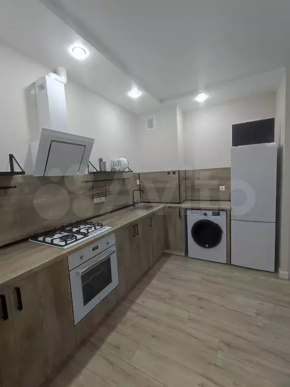 2-к. квартира, 54 м, 8/20 эт. - Фото 0