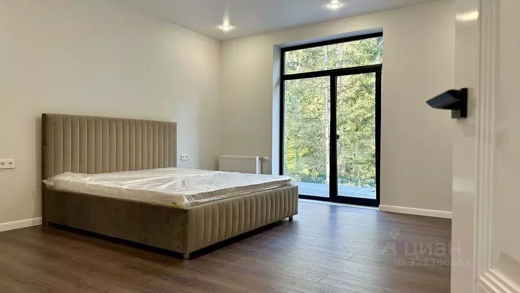 Дом в Московская область, Наро-Фоминский городской округ, д. Жедочи, ... - Фото 1