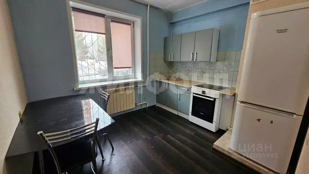 2-к кв. Новосибирская область, Новосибирск Родники мкр, ул. Михаила ... - Фото 0
