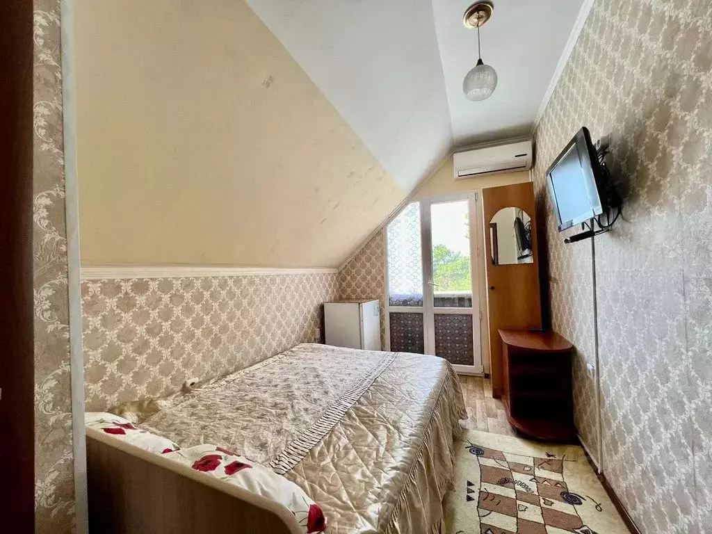 Комната Краснодарский край, Геленджик Первомайская ул., 36 - Фото 2