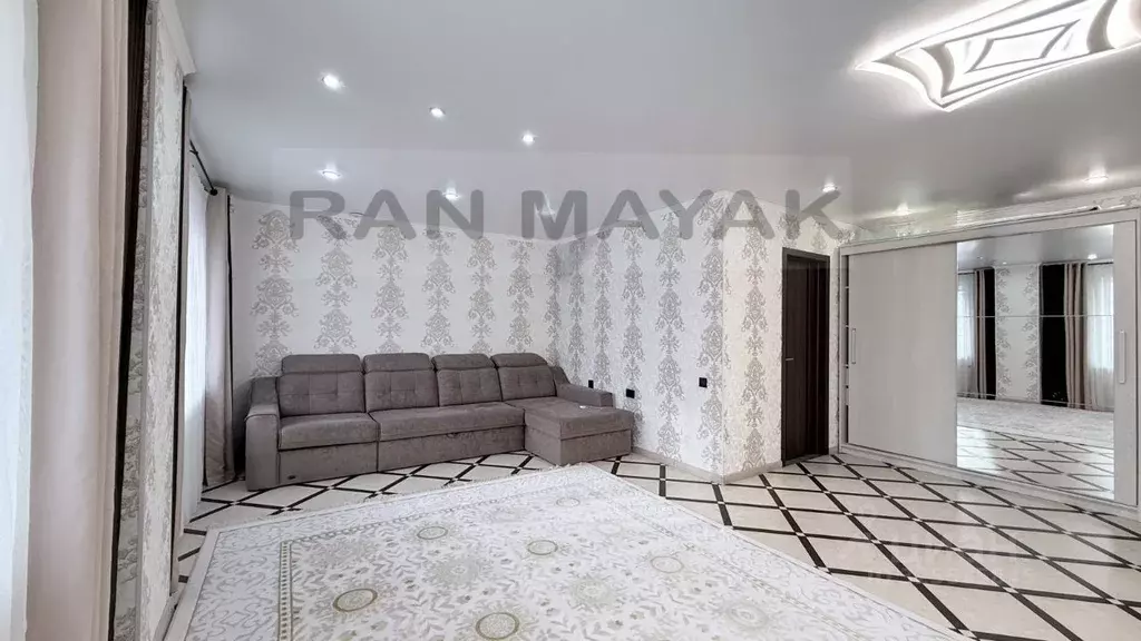 3-к кв. Адыгея, Майкоп ул. Чкалова, 65 (98.0 м) - Фото 1