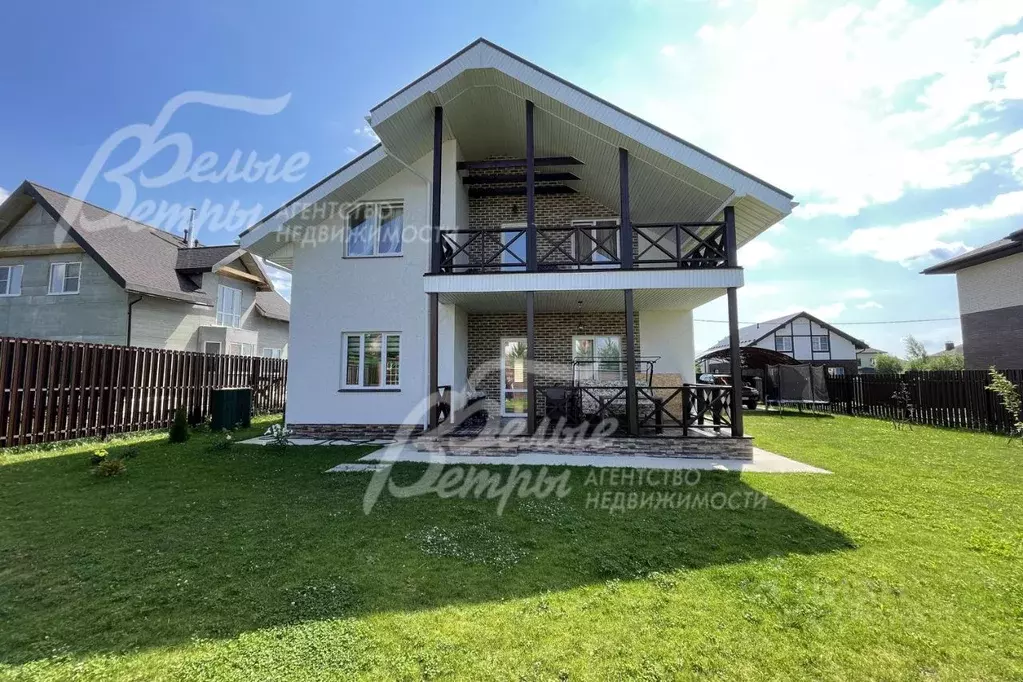 Дом в Москва д. Шарапово, Лужайкино кп,  (272 м) - Фото 1