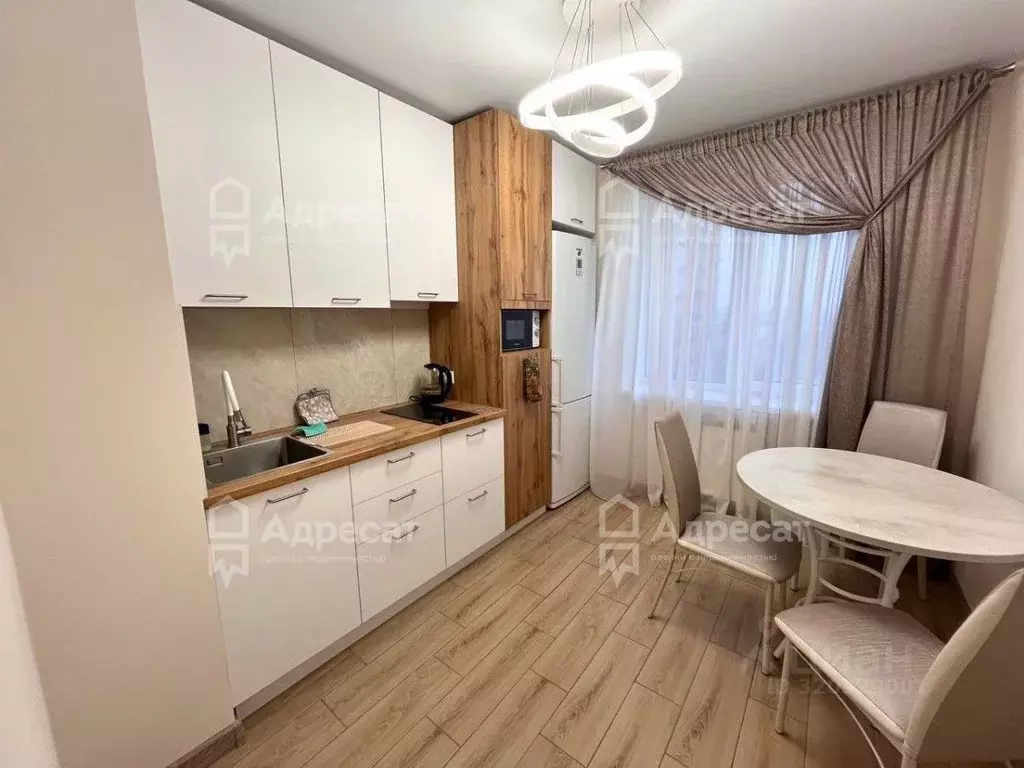 1-к кв. Волгоградская область, Волгоград ул. Репина, 70А (44.0 м) - Фото 0