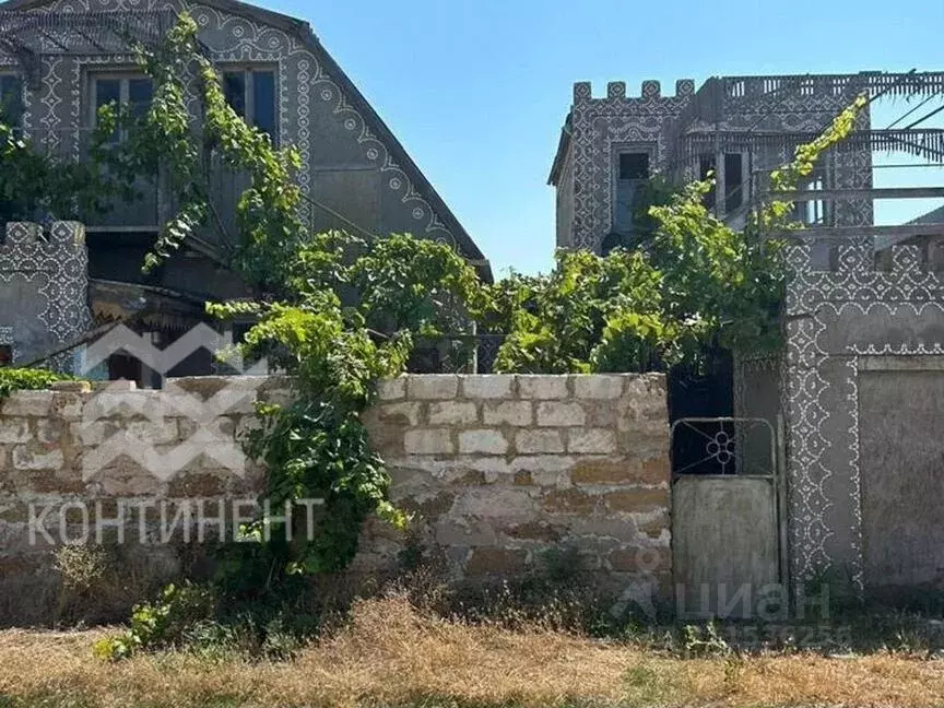 Дом в Крым, Сакский район, с. Молочное ул. Лиманная (90 м) - Фото 0