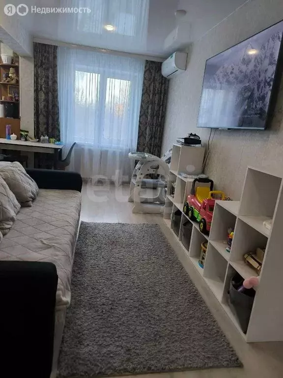 3-комнатная квартира: Ачинск, 8-й микрорайон, 3 (58.5 м) - Фото 1