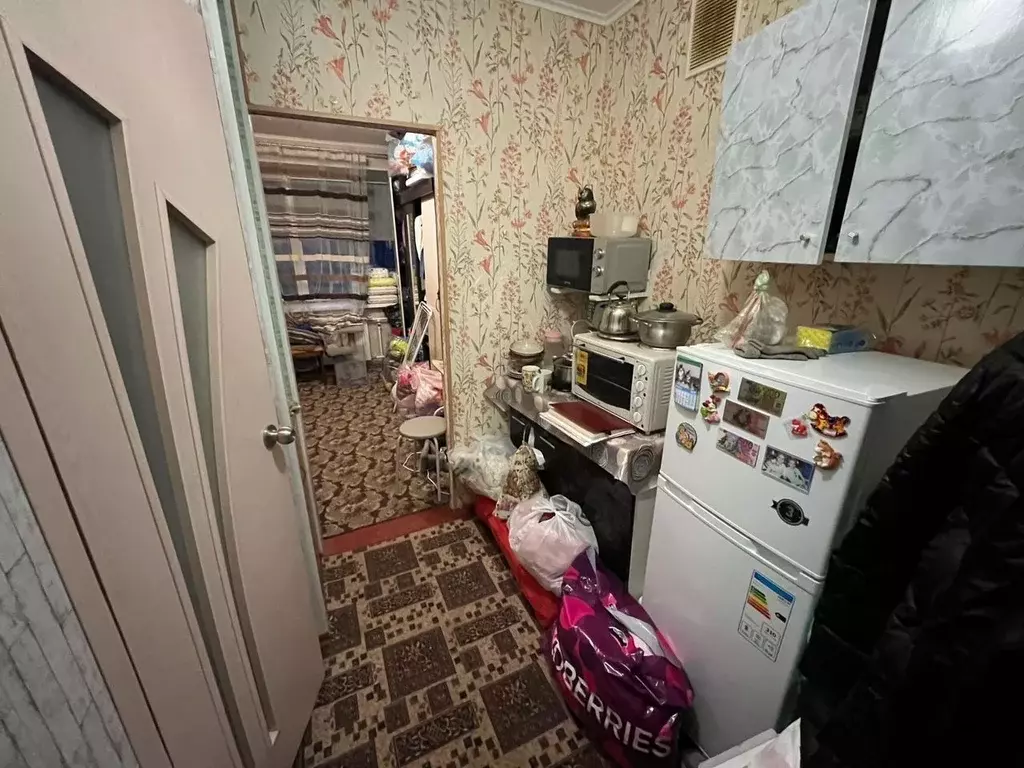 1-к кв. Ленинградская область, Тихвин 4-й мкр, 4 (17.0 м) - Фото 2