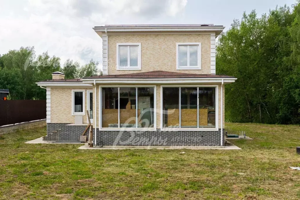 Дом в Москва Европейская долина-2 ДНП, ул. Моравская (207 м) - Фото 0