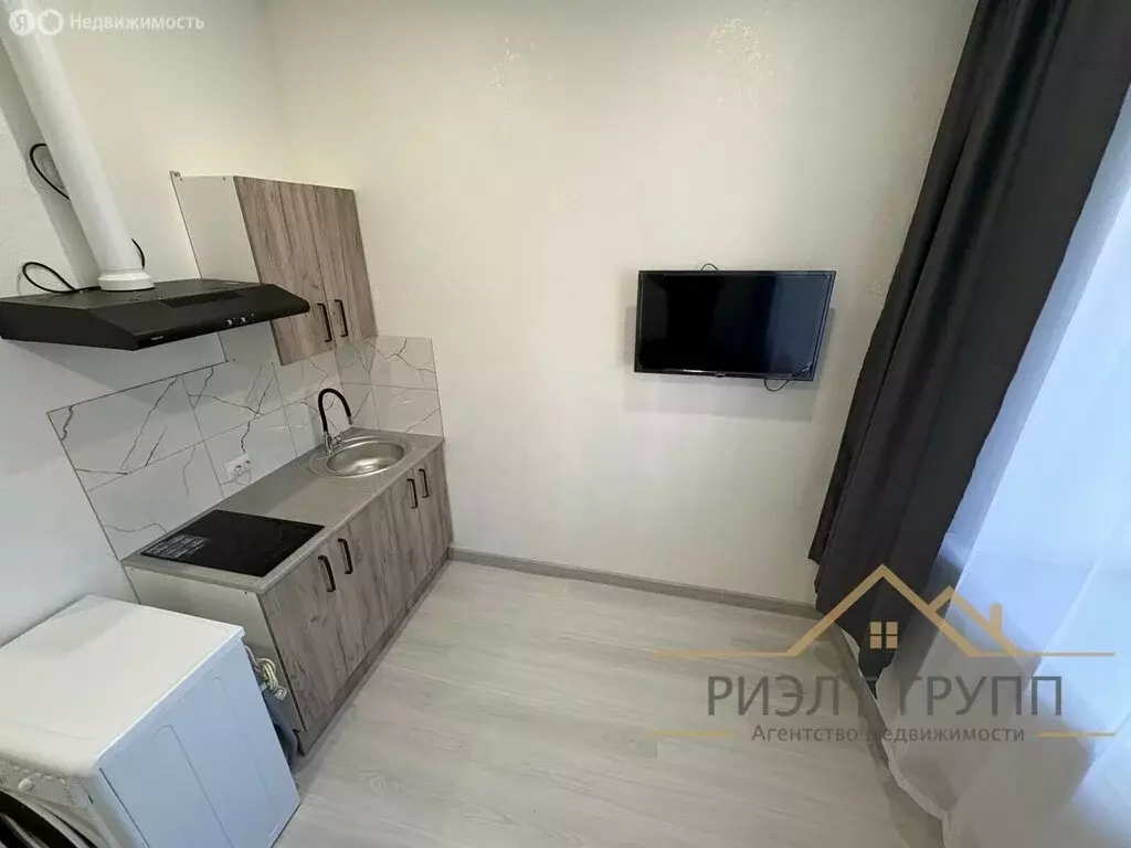 1к в 5-комнатной квартире (14 м) - Фото 2