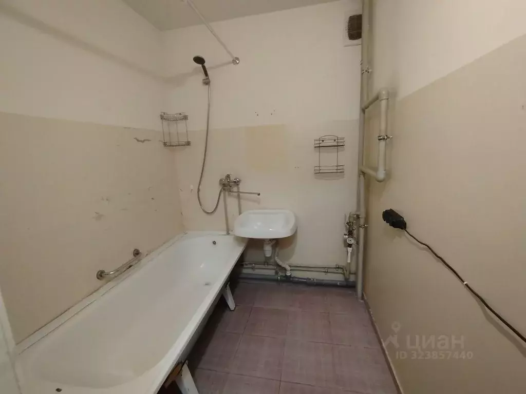 2-к кв. Саратовская область, Энгельс просп. Фридриха Энгельса, 83 ... - Фото 2