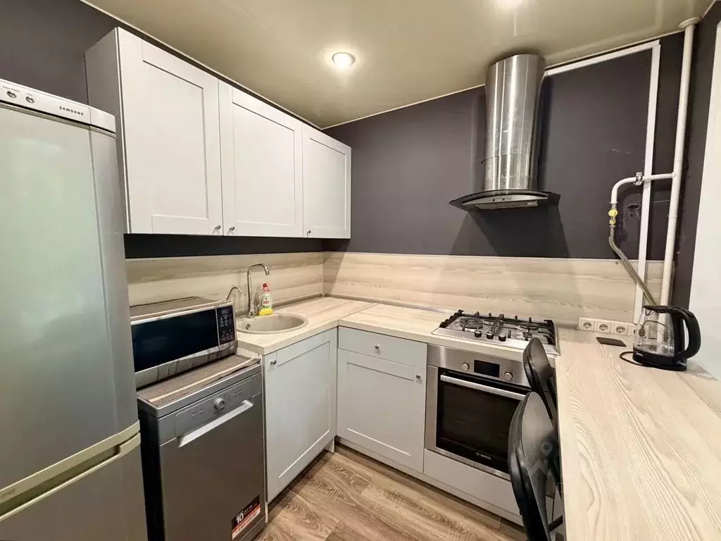 3-к кв. Москва ул. Героев Панфиловцев, 2 (55.0 м) - Фото 0