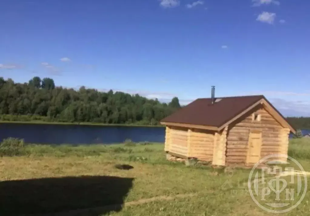 Дом в Ленинградская область, Тихвинский район, Пашозерское с/пос, д. ... - Фото 1