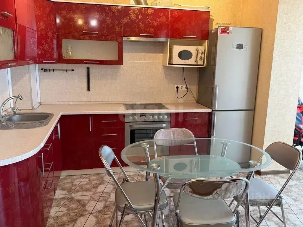 2-к кв. Башкортостан, Уфа ул. Карла Маркса, 58 (56.0 м) - Фото 1