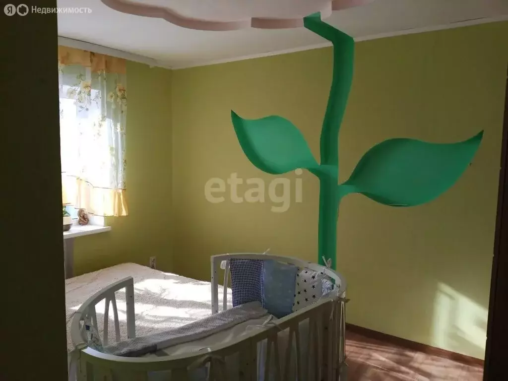 3-комнатная квартира: село Исетское, улица Кирова, 55 (88 м) - Фото 2