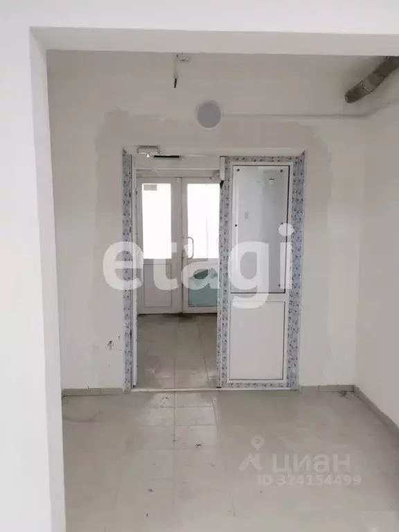 Помещение свободного назначения в Красноярский край, Красноярск ул. ... - Фото 1