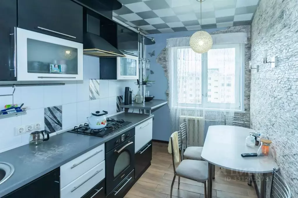 3-к кв. Тульская область, Тула Литейная ул., 32 (64.3 м) - Фото 1