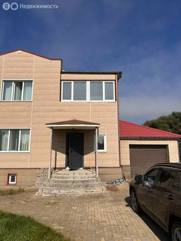Дом в Уссурийск, Хабаровская улица, 83 (307.8 м) - Фото 0