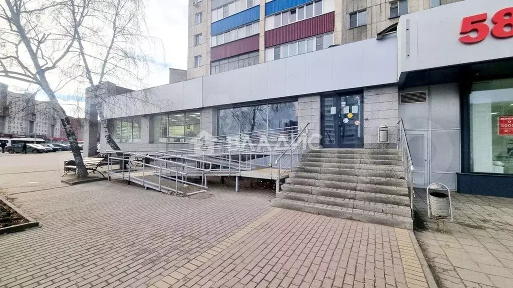 Коммерция на красной линии - Фото 1