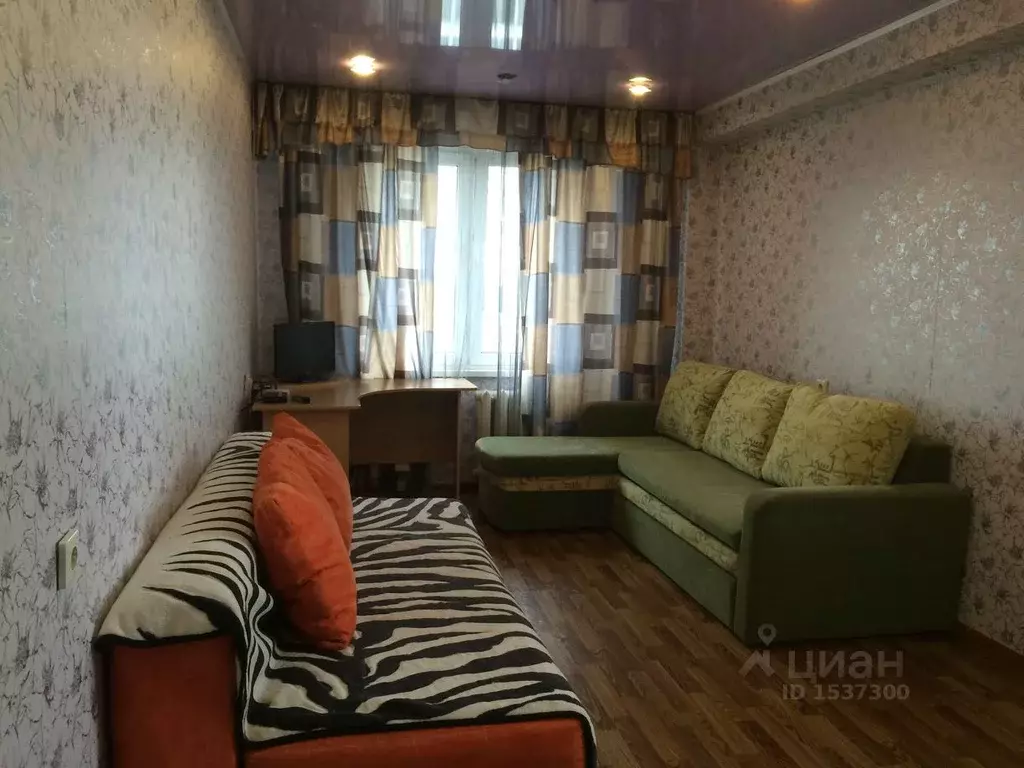 2-к кв. Кировская область, Киров ул. Азина, 15 (58.0 м) - Фото 1