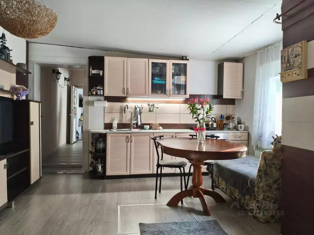 Дом в Алтайский край, Барнаул ул. Матросова, 42 (60 м) - Фото 1