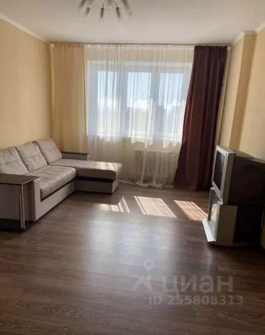 1-к кв. Тюменская область, Тюмень ул. Муравленко, 13 (40.0 м) - Фото 1