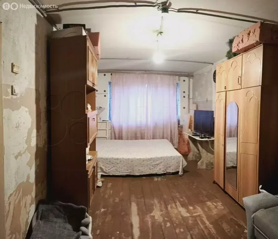 1-комнатная квартира: Губкин, улица Дзержинского, 92 (36 м) - Фото 0