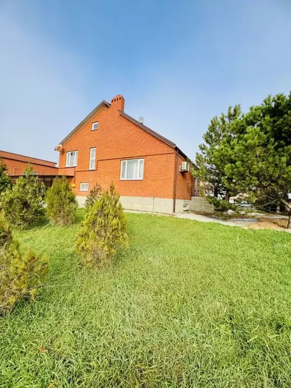 Дом в Краснодарский край, Темрюк ул. Карла Маркса, 196 (233 м) - Фото 2