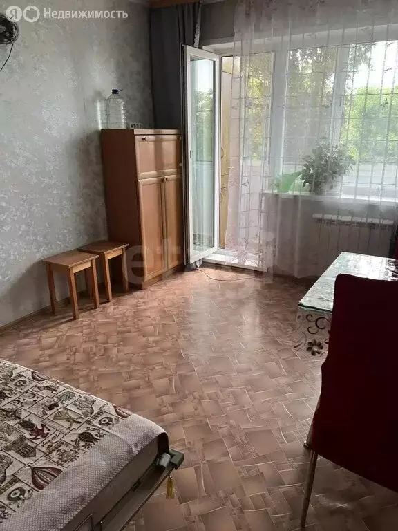 2-комнатная квартира: Кемерово, улица Ворошилова, 2А (47 м) - Фото 0