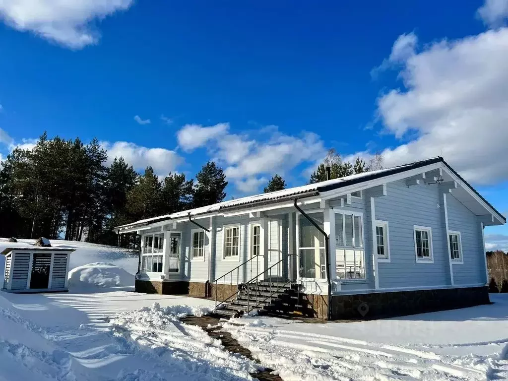 Дом в Ленинградская область, Выборгский район, Каменногорское ... - Фото 1