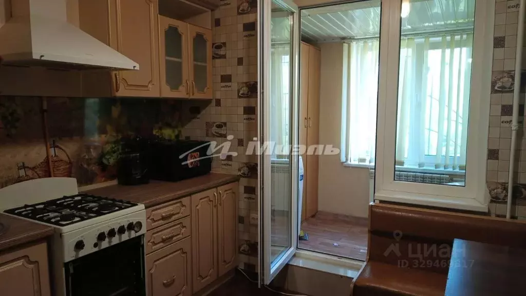 1-к кв. Крым, Симферополь ул. Куйбышева, 34 (51.5 м) - Фото 1
