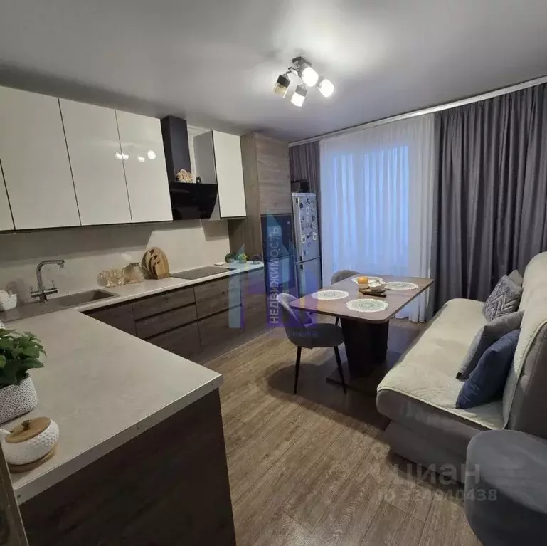 2-к кв. Воронежская область, Воронеж пер. Калашникова, 4 (63.8 м) - Фото 0