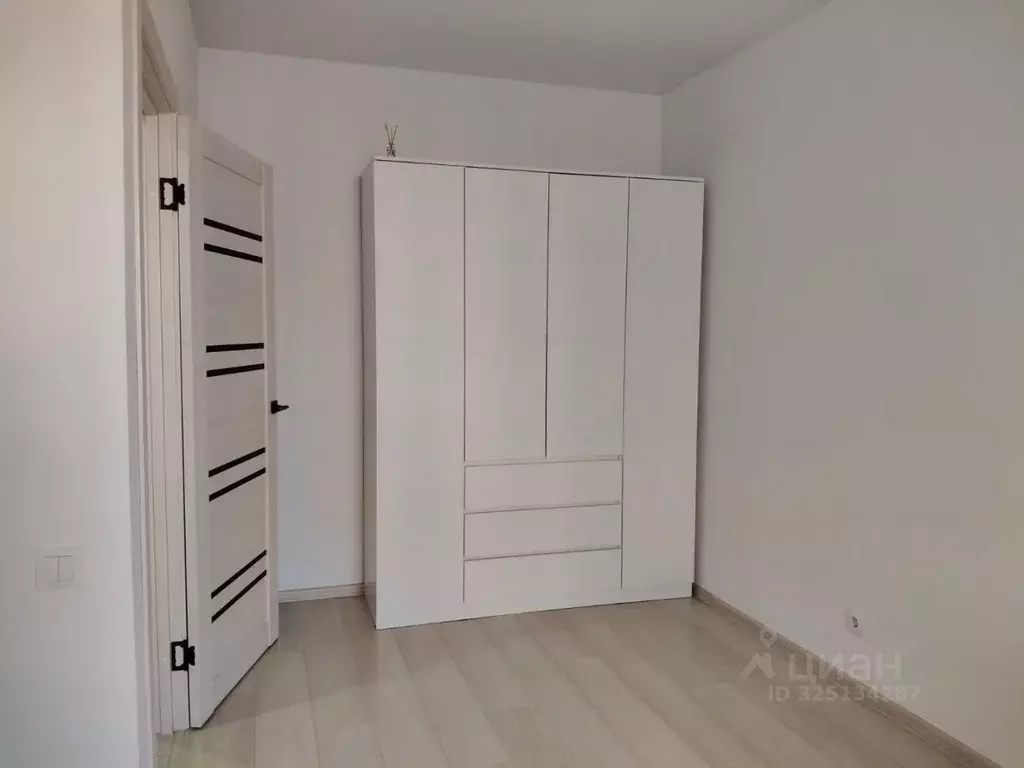 1-к кв. Кировская область, Киров ул. Анжелия Михеева, 17к1 (35.0 м) - Фото 2