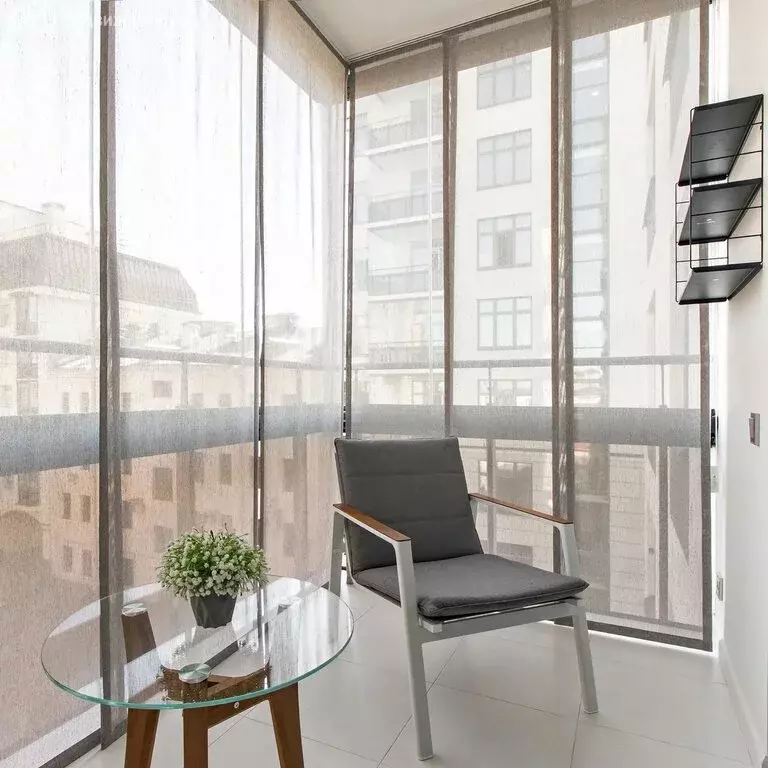 1-комнатная квартира: Санкт-Петербург, 18-я линия Васильевского ... - Фото 1