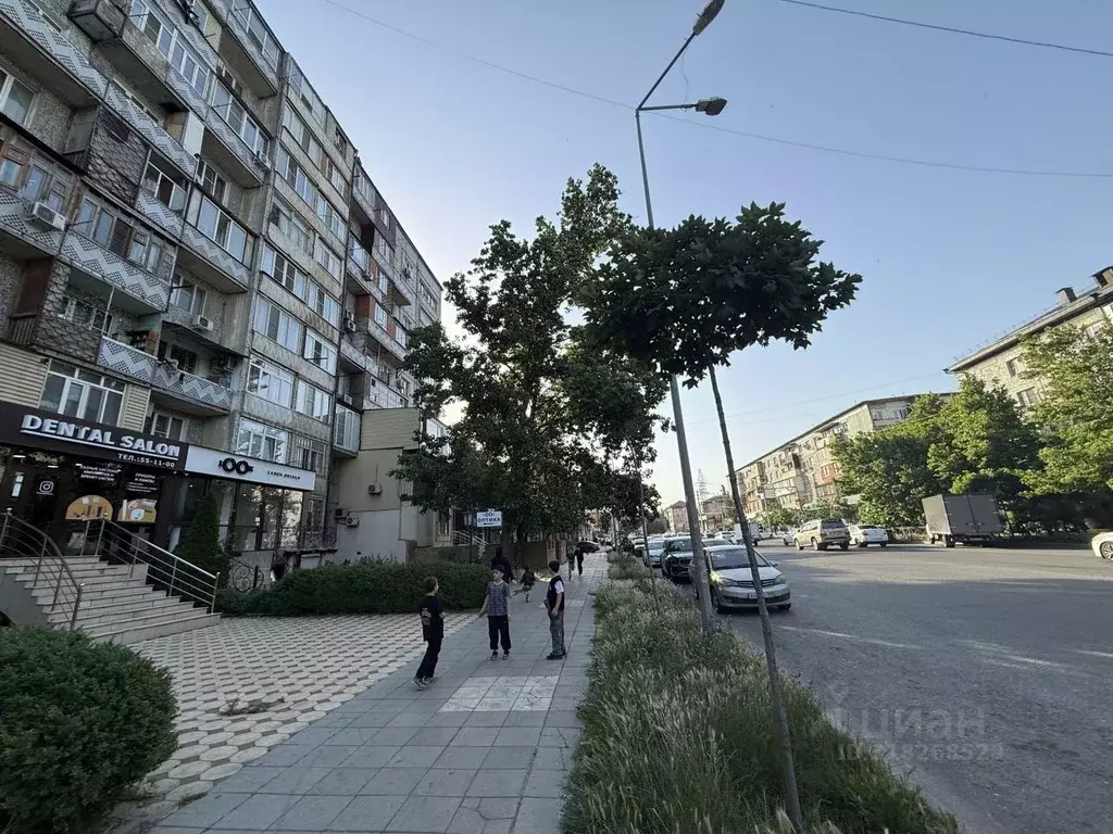 2-к кв. Дагестан, Махачкала ул. Абдулхакима Исмаилова, 47 (57.0 м) - Фото 1