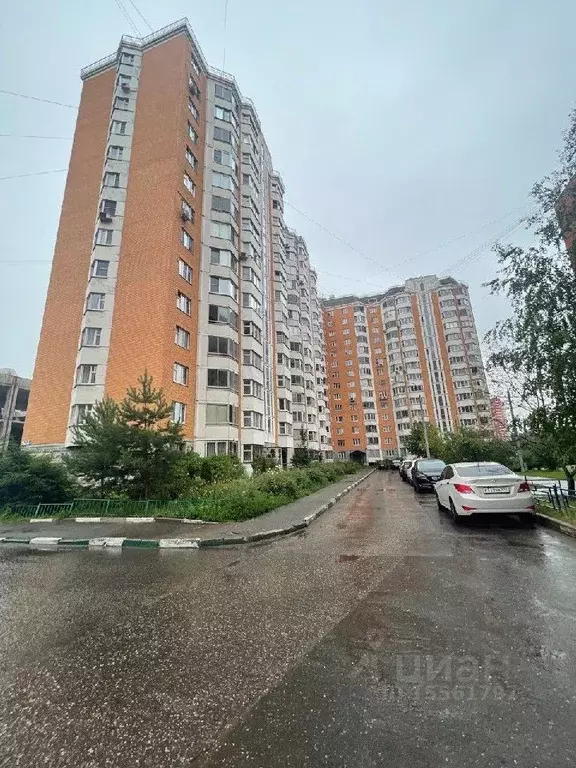 2-к кв. Московская область, Красногорск ул. Братьев Горожанкиных, 15 ... - Фото 0